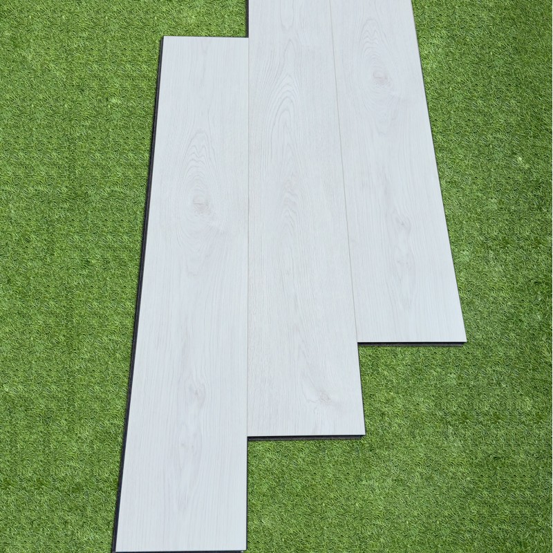 Dream Lux PL8879 8mm Laminate Flooring