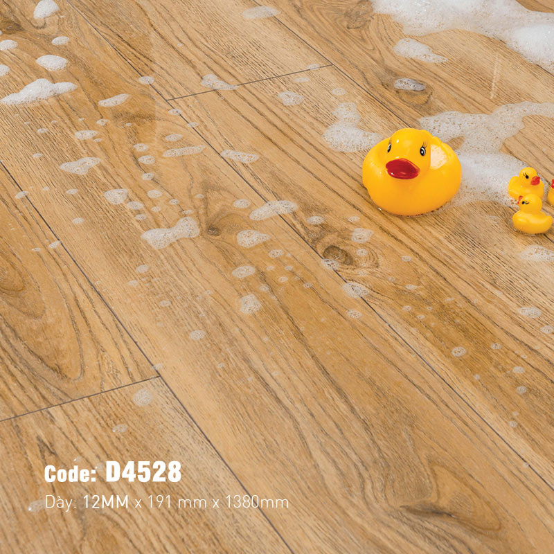 Laminate Flooring KRONOPOL Aqua Symfonia D4528