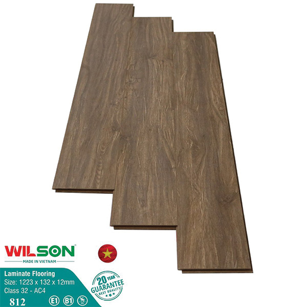 Laminate flooring Wilson W812